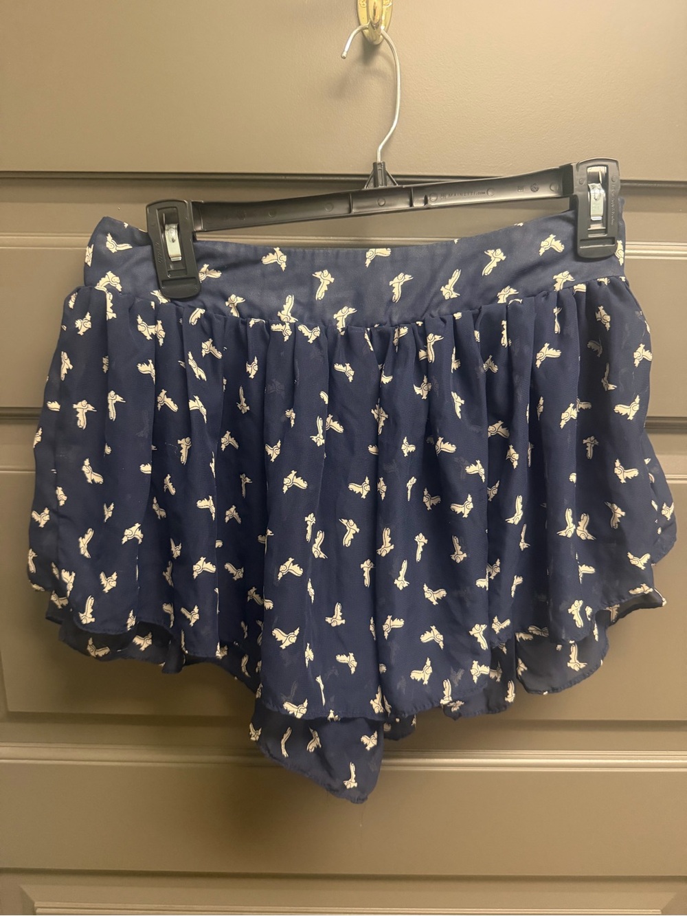 Navy Bird-Print Ruffled Skort